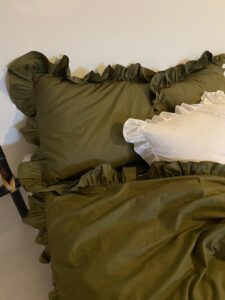 Set lenjerie cu volanase, culoare OLIVE GREEN, 4 piese - imagine 2