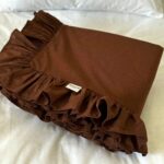 Husa pilota cu volanase, culoare CHOCOLATE BROWN