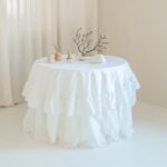 FAȚĂ DE MASĂ ROTUNDĂ CU VOLĂNAȘ DIN BUMBAC PRESPĂLAT - PURE WHITE