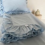Husa pilota cu volanase, culoare BLUE BLOSSOM