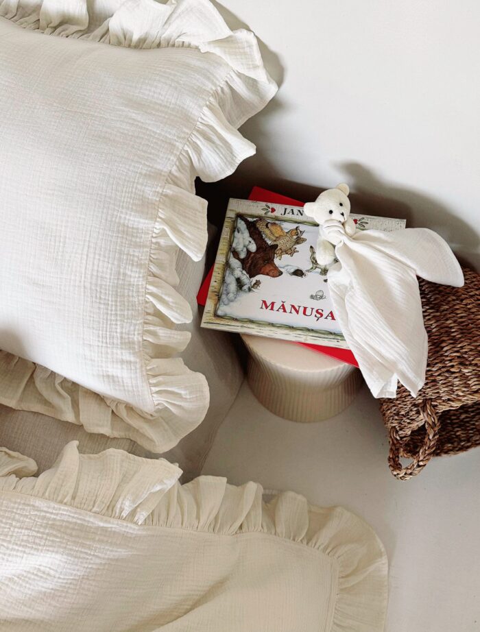 BABY POWDER- Lenjerie muselină cu volanașe pentru copii (2 pcs) - imagine 2