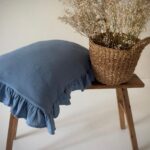 MOONLIGHT BLUE - Față pernă din muselină cu volanașe pentru bebeluși