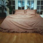 Set lenjerie cu volanase, culoare MOCHA MOUSSE, 4 piese